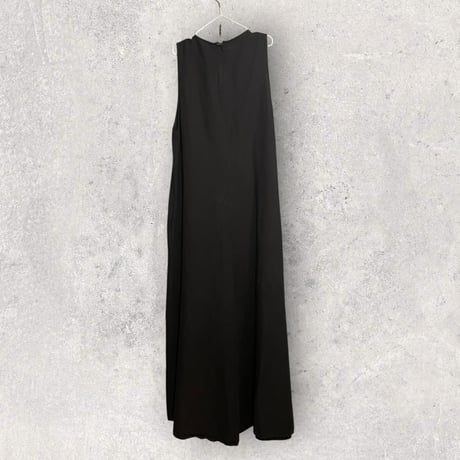 [USED] BLACK Simple ノースリーブ O/P