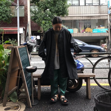 [USED] BLACK NYLON HOODIE COAT