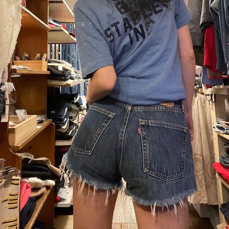 [USED] Levis 501 Cutoff Shorts (made in US)