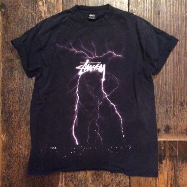 Stussy 雷グラフィック Tシャツ Stussy 雷グラフィック Tシャツ Mサイズ - メルカリ