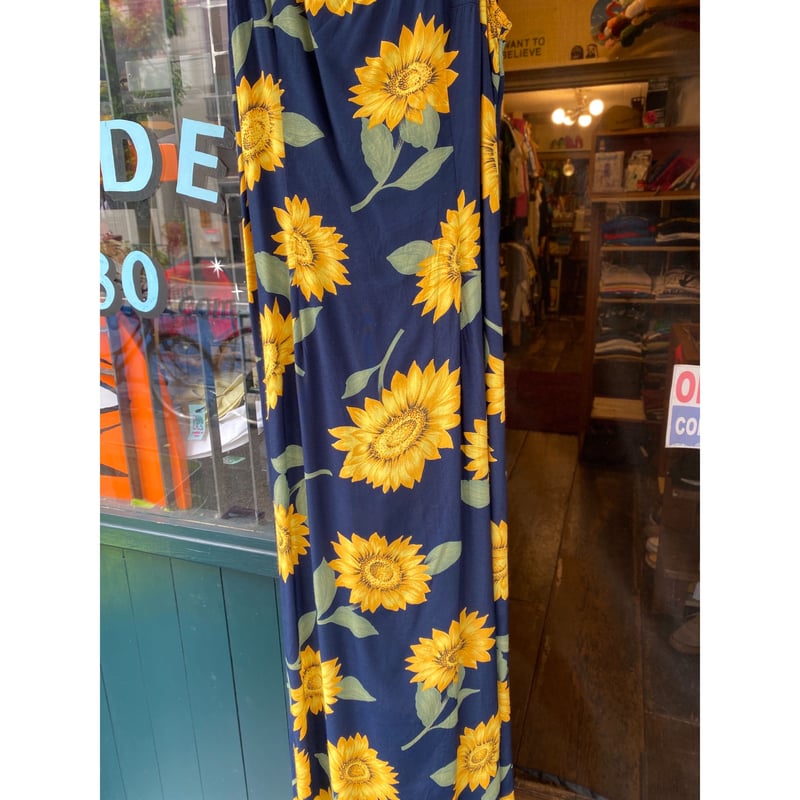 ひまわり　ワンピース　茶色 herlipto ひまわり ワンピース ブラウン 茶 Sunflower-Printed