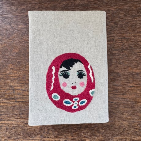 ミャンマー｜手刺繍ブックカバー｜ピッタインダウン・生成り
