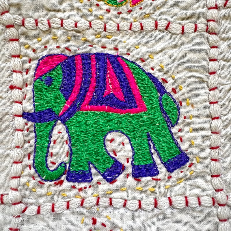 インド|ラジコティ刺繍|トートバッグ | Bahar Shop インド|ラジコティ刺繍|トートバッグ | Bahar Shop