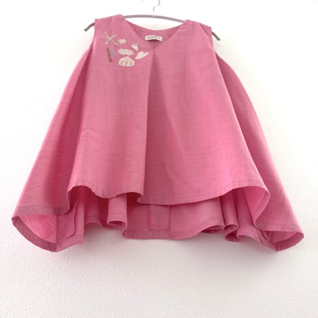 貝殻刺繍のノースリーブブラウス｜ピンクB