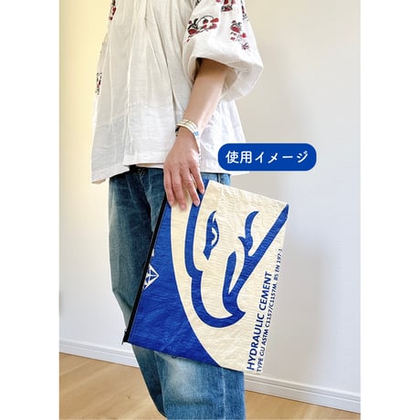 タイ｜セメント袋のアップサイクル・ポーチ｜A4サイズ