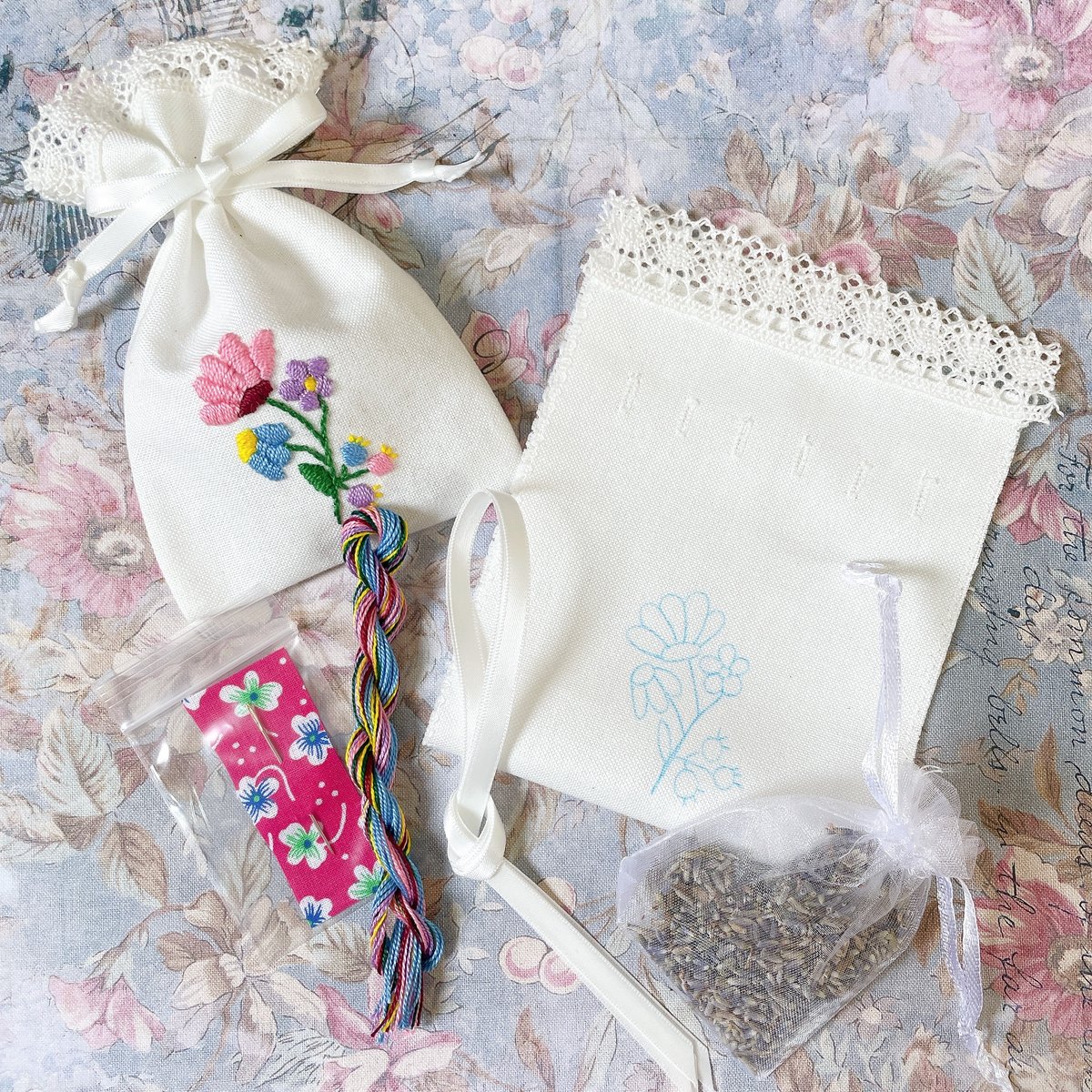 ハンガリー刺繍ベスト 刺繍ベスト ハンガリー伝統衣装｜マライカ公式通販