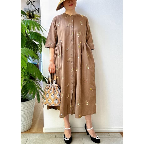 ブラウンの刺繍のワンピース＋保冷バッグのセット | Bahar Shop