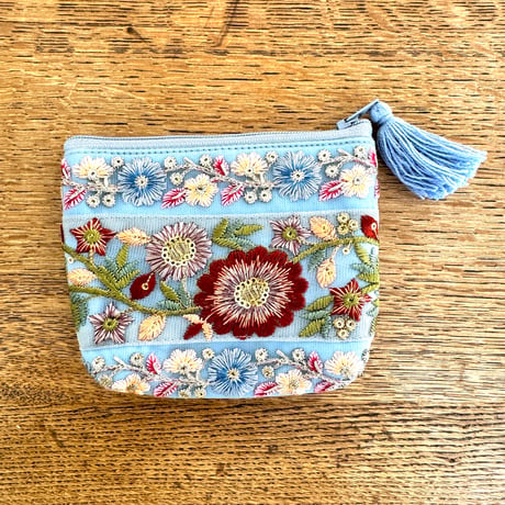 インド｜刺繍リボンのティッシュケース付きポーチ