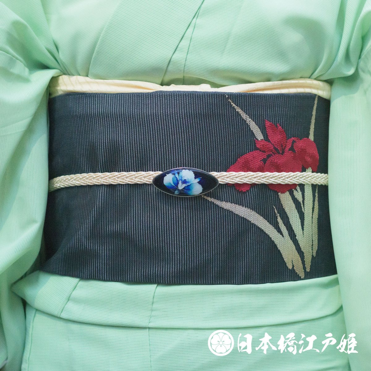 0281 夏物 名古屋帯 Aランク美品 正絹 黒 杜若 菖 お太鼓柄 帯丈