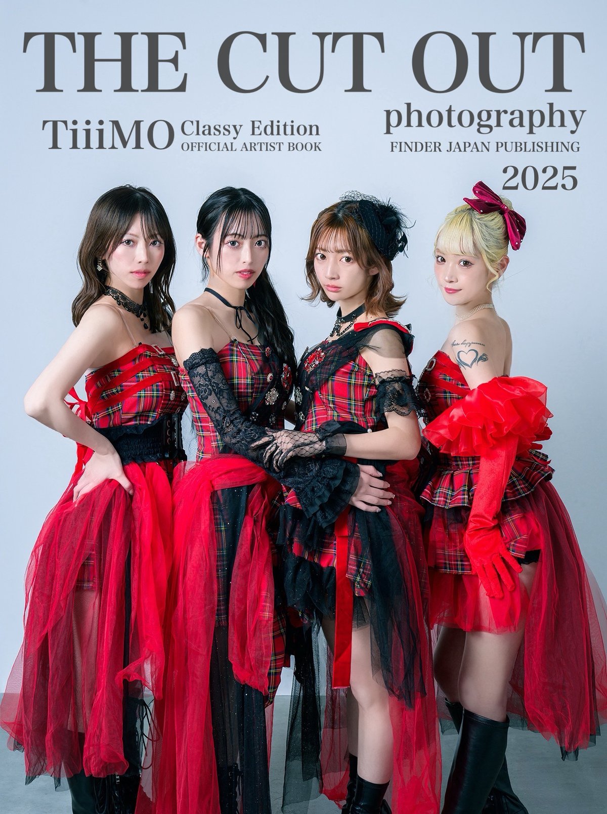 TiiiMO × THE CUT OUT photography 2025公式アーティストブッ TiiiMO × THE CUT OUT photography 2025公式アーティストブッ