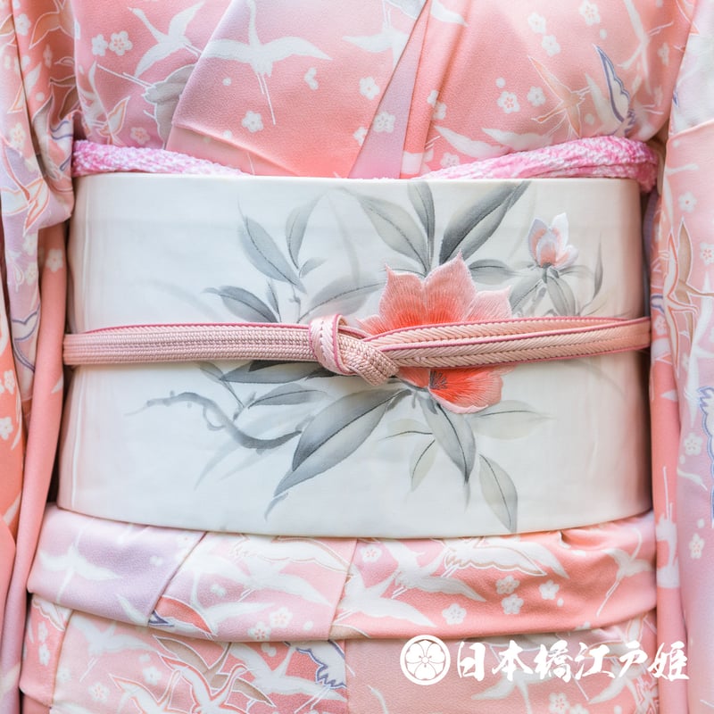 袋帯 草花柄 けだるい 刺繍 白地 薄ピンク 霞模様 NO-800 