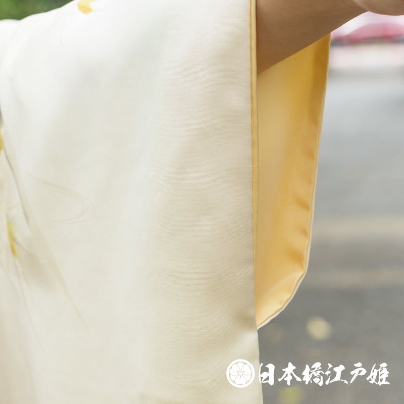 0284 小紋 正絹 袷 クリーム色 枝紅葉 流水 金糸 銀糸 身丈155cm 0284 小紋 正絹 袷 クリーム色 枝紅葉 流水 金糸 銀糸 身丈155cm