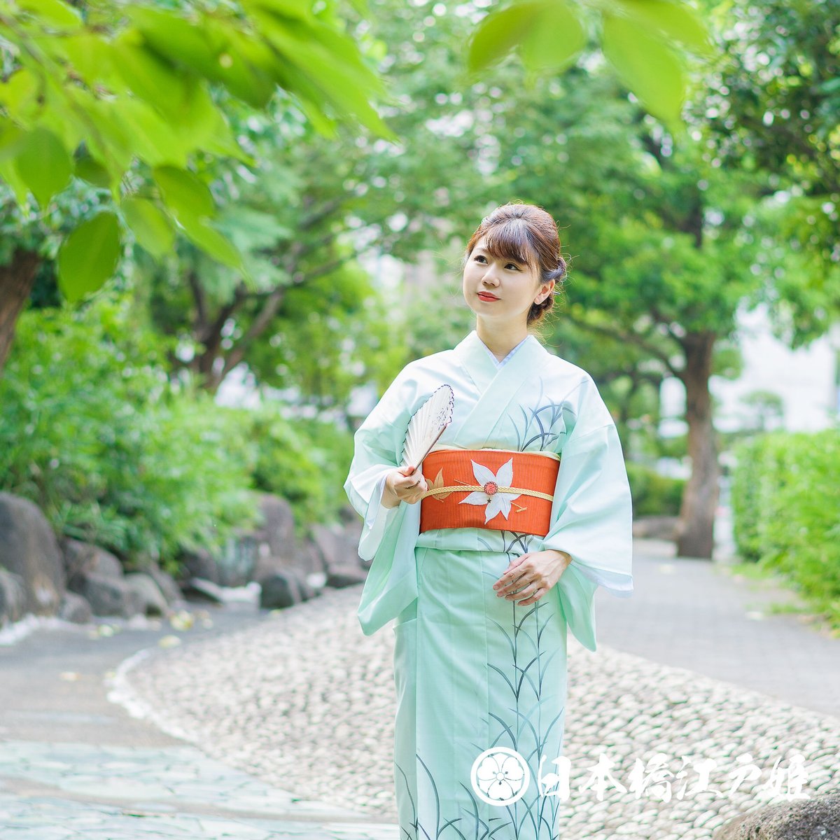 夏着物 付下げ 絽 上品な花模様 菖蒲 暈し 白緑色 KK-1723 夏着物 付下げ 絽 上品な花模様 菖蒲 暈し 白緑色 KK-1723