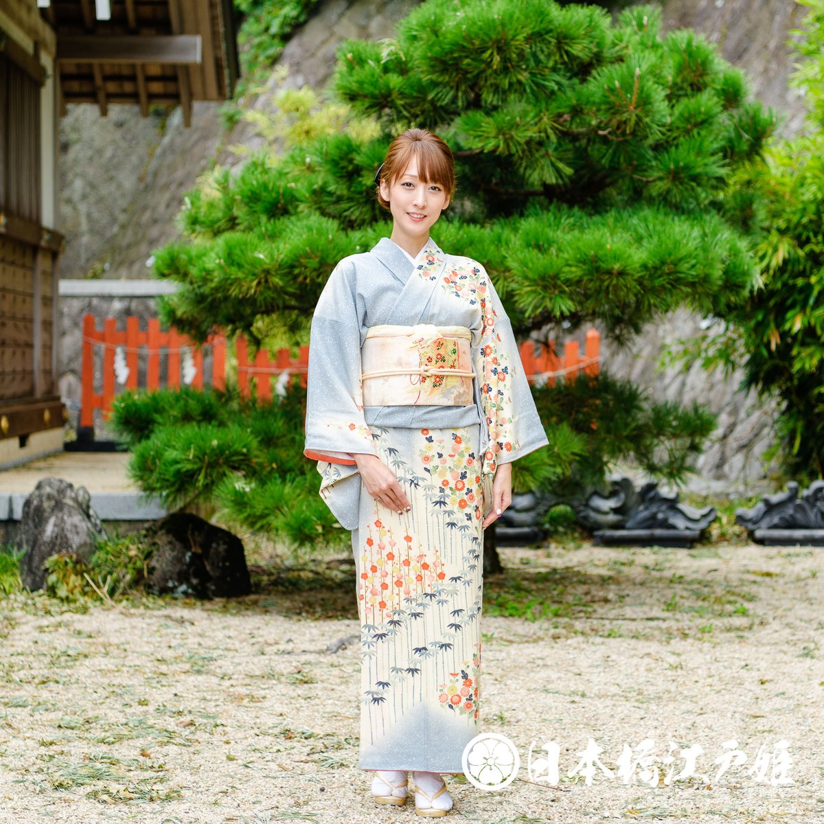 0331 名古屋帯 Aランク美品 正絹 白 几帳 金彩 ぼかし お太鼓柄 帯丈 