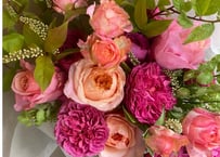 【Vivid Rose Bouquet】 【配送 専用】 2026