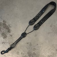 #1 COOL STUDS_BLACK_Smooth Saxophone Strap