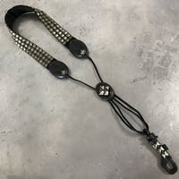 #1 COOL STUDS_Antique Gold_Sandy Saxophone Strap