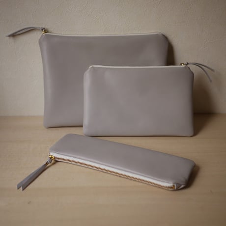 NEW Pouch / L Light Gray