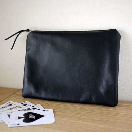 New Pouch / L Black