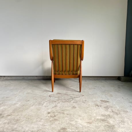 【売約済】FD142 High Back Easy Chair｜Beech — Designed by Peter Hvidt & Orla Mølgaard-Nielsen —
