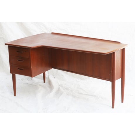 Goran Strand model.A10 Teak ブーメランデスク #2026年1月末入