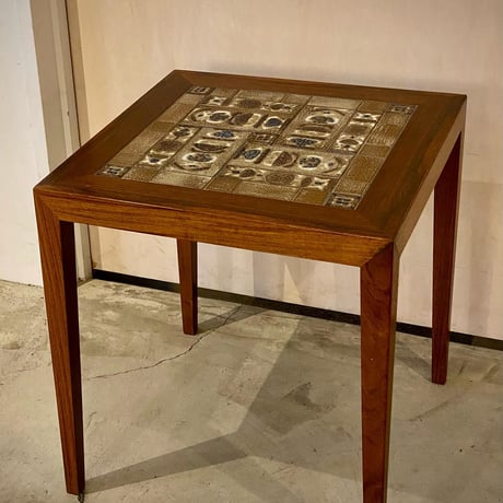 “Baca" Tile Top Lamp Table Rosewood