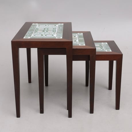 【Vintage】タイルトップ ネストテーブル（3個セット） — Royal Copenhagen "TENERA" (Green) × Haslev Møbler