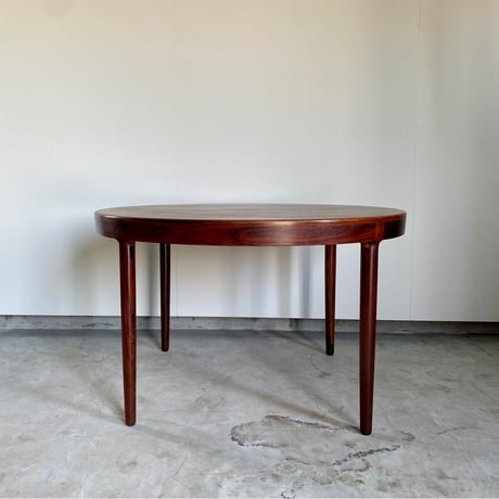 【Vintage】Rosewood Extension Dining Table | by Harry Østergaard