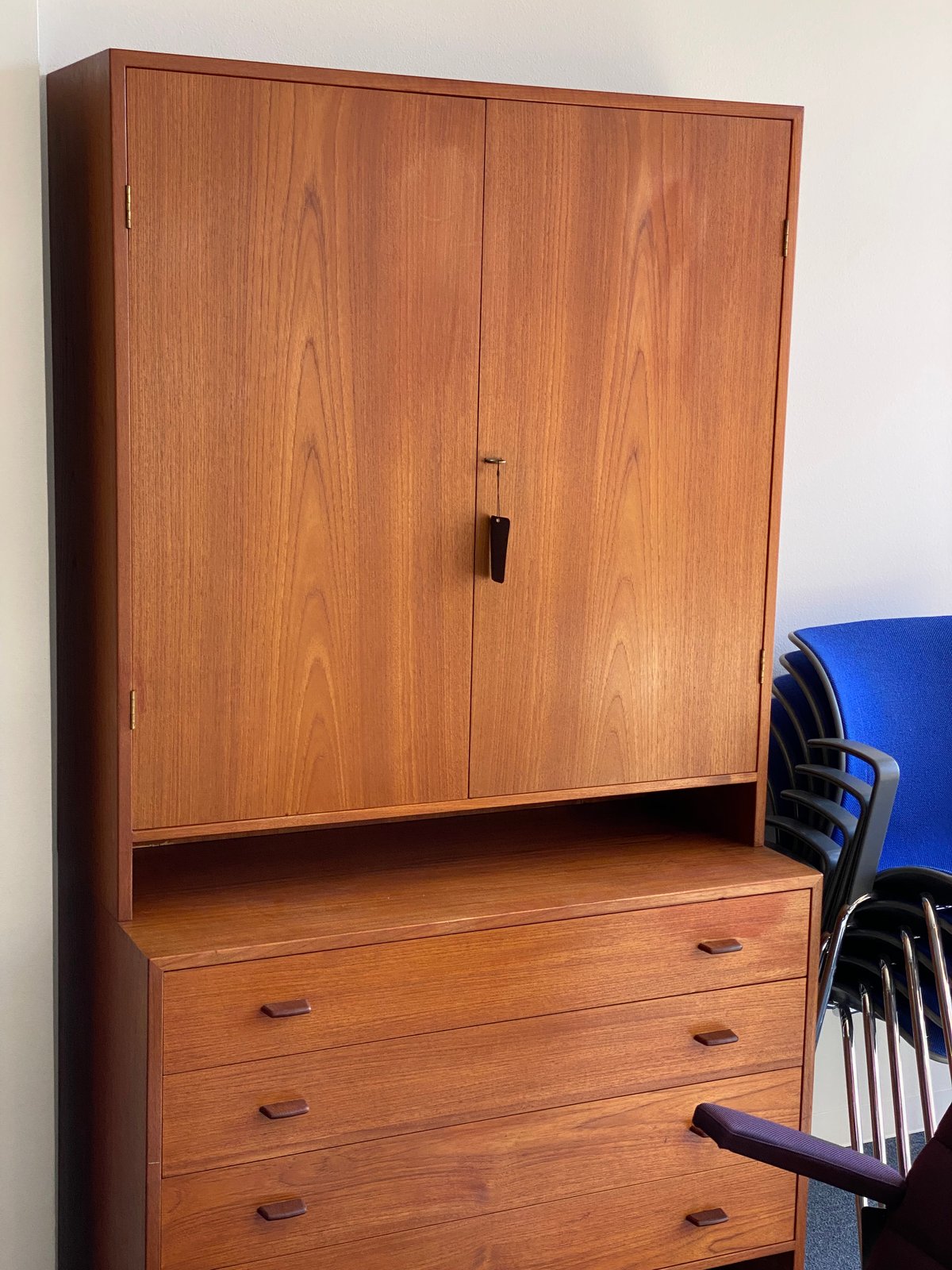 入荷済/Vintage】RY 16 Drawer Cabinet｜Hans J. Wegne