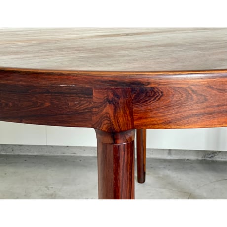 【Vintage】Rosewood Extension Dining Table | by Harry Østergaard