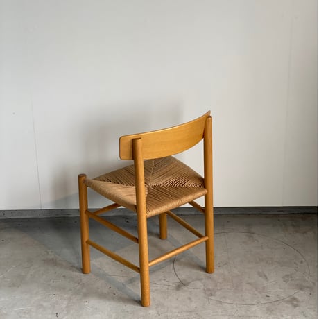 J39 / オーク  by Børge Mogensen