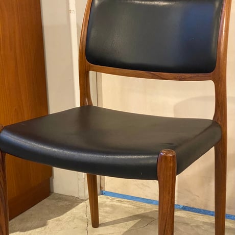 【Vintage】J.L. Møller Model 80 Chair｜Rosewood By Niels  Otto Moller