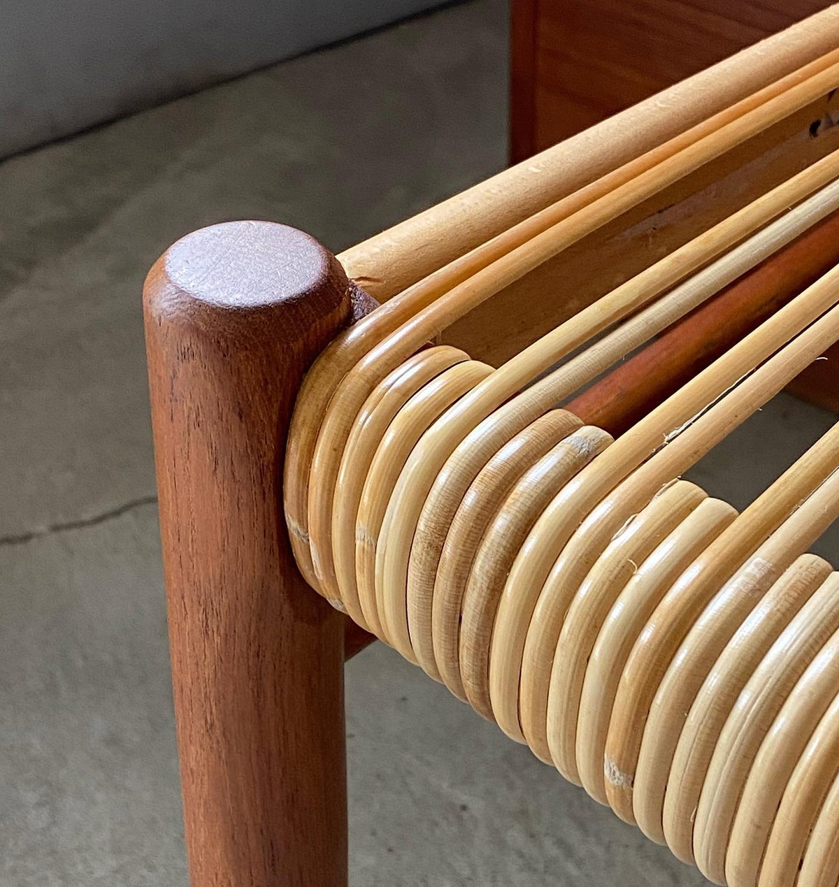J.L Moller 75 TEAK/Rattan | THE NORDISK CIRKUS J.L Moller 75 TEAK/Rattan | THE NORDISK CIRKUS