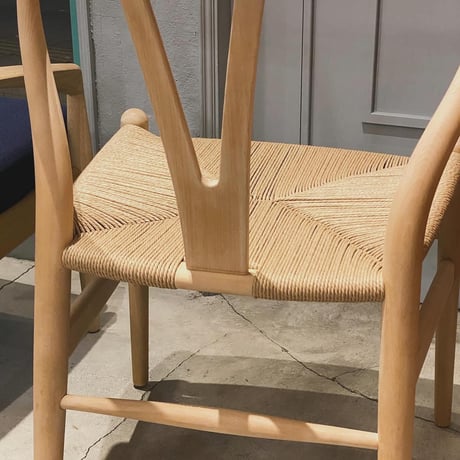“CH24 Y Chair" Beech ソープ仕上げ