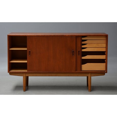Side Board by Børge Mogensen