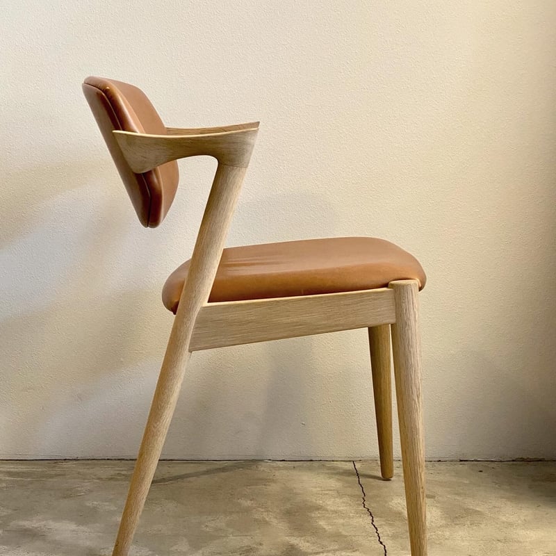 No42 Chair ナラ特注ソープ仕上げ/本革コニャック | THE NORDISK CI