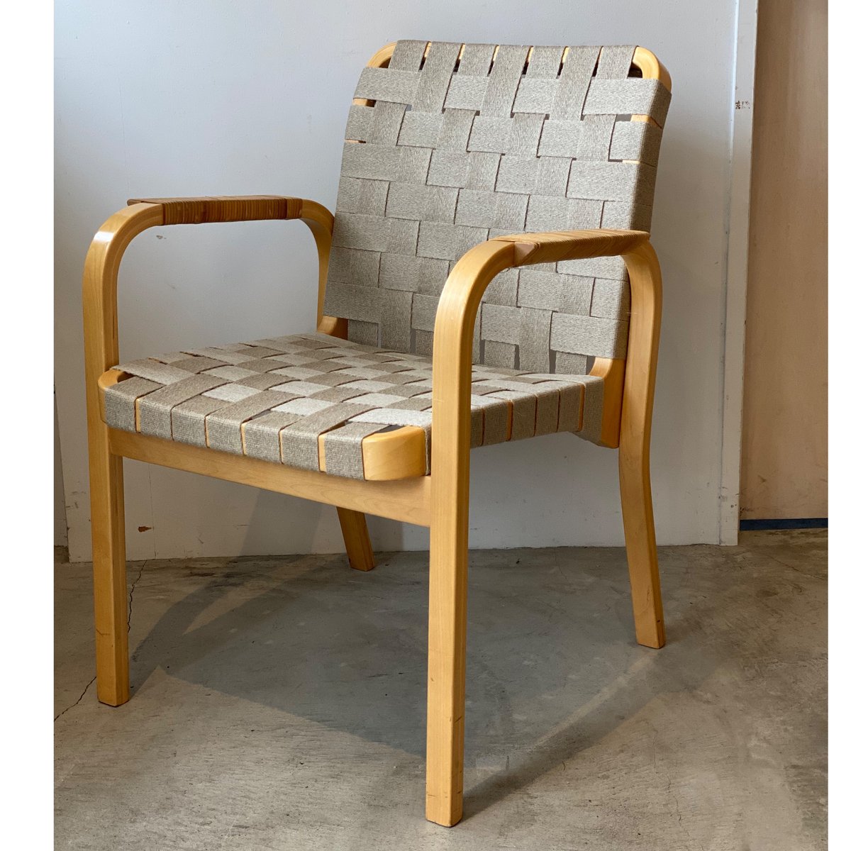 N アアルトチェアー モデル 45 アームチェア アルテック/アアルト | THE NORDISK CIRKUS