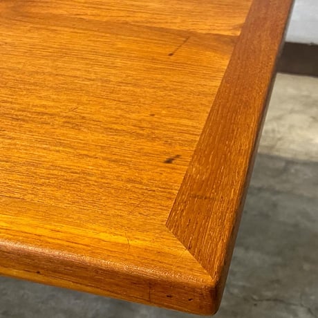 【売約済】Hans J. Wegner AT12 Coffee Table (Large) Teak & Oak  Designed by Hans J. Wegner × Andreas Tuck