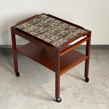 “Baca" Tile top tray  tea trolley マホガニー