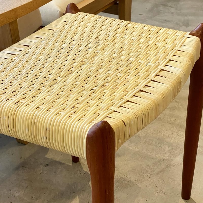 J.L Moller 78A TEAK&RATTAN | THE NORDISK CIRKUS J.L Moller 78A TEAK&RATTAN | THE NORDISK CIRKUS