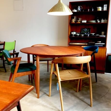 【受注生産品】Universe Dining Table（ユニバースダイニングテーブル）｜Kai Kristiansen × 宮崎椅子製作所