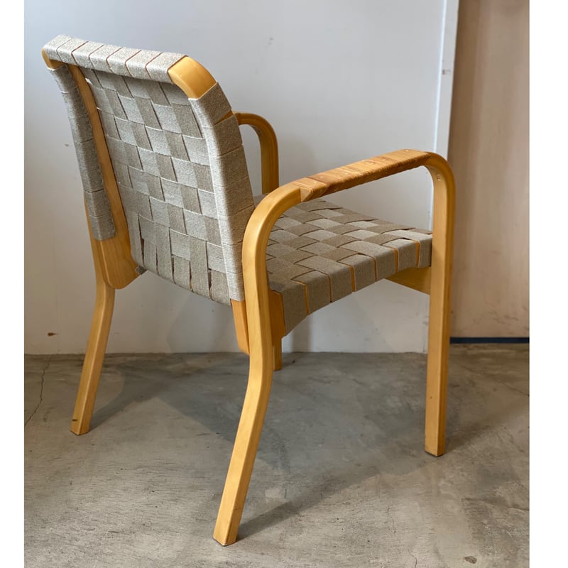 モデル 45 アームチェア アルテック/アアルト ベージュ | THE NORDISK