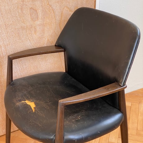 【Vintage】Model 6302 Armchair | Smoked Oak/Ejner Larsen & Aksel Bender Madsen
