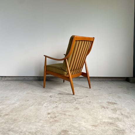 【売約済】FD142 High Back Easy Chair｜Beech — Designed by Peter Hvidt & Orla Mølgaard-Nielsen —