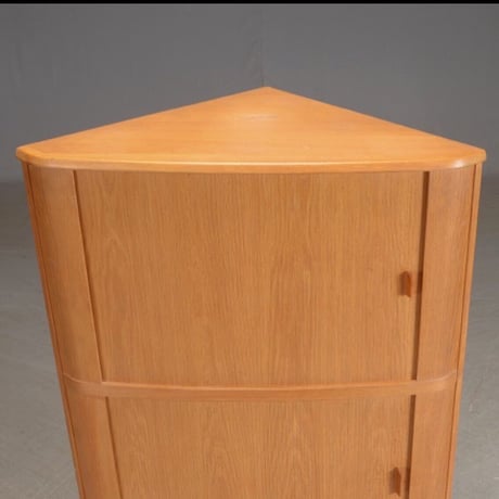 Arne Hovmand Olsen コーナーボード Oak
