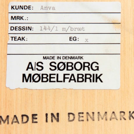 Model 144 Shelf Oak  by Børge Mogensen