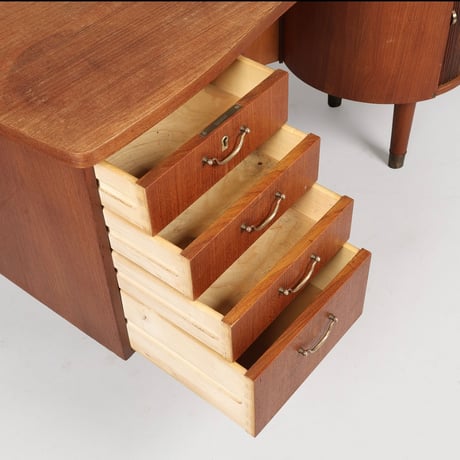 【Vintage】Model 54 Kidiny Desk Teak  By Kai Kristiansen (5)