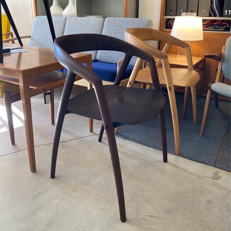 【展示在庫品 / 最終案内】DC09 Dining Chair｜WENGE — 宮崎椅子製作所 50周年記念限定生産モデル —