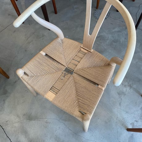 “CH24 Y Chair" Beech ソープ仕上げ