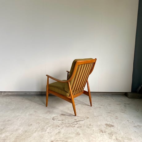 【売約済】FD142 High Back Easy Chair｜Beech — Designed by Peter Hvidt & Orla Mølgaard-Nielsen —